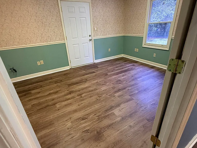 9414 Puritan Rd — Photo 13