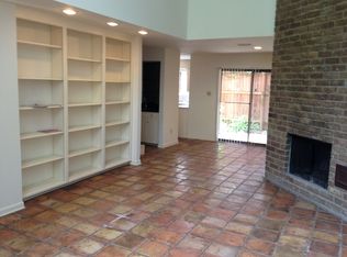 1920 Nantucket Dr, Houston, TX 77057