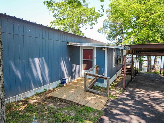 3rd image of 955 Beachside Dr