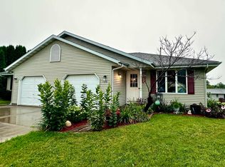 1124-1126 Brown Dr, Milton, WI 53563