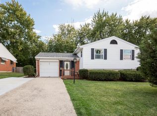 937 W Kemper Rd, Cincinnati, OH 45240