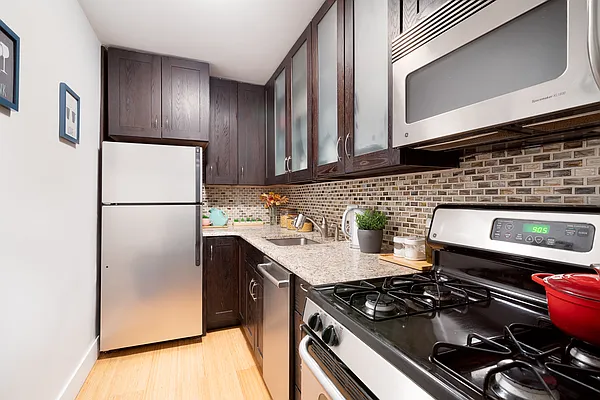 Sold by Corcoran | media 1