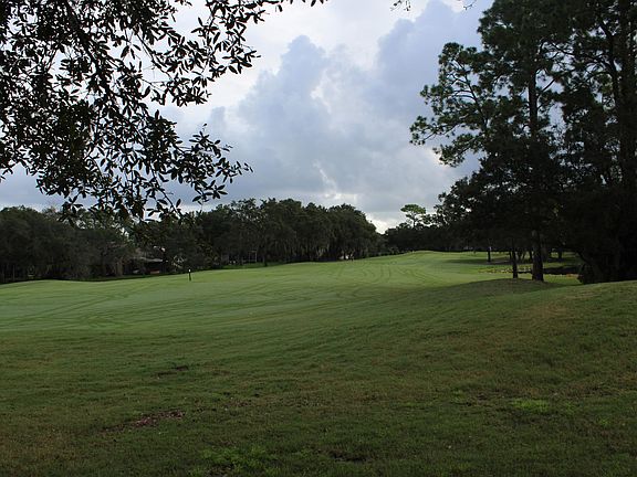 4th image of 12749 Muirfield Blvd N