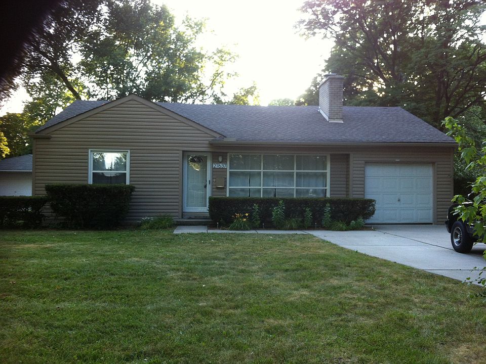 1st image of 27637 Shagbark Dr