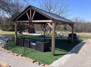 65 Raccoon Dr, Mound City, KS 66056