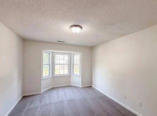 6113 Remington Lake Dr, Raleigh, NC 27616