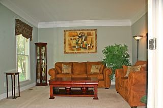 2nd image of 500 Windcrest Ct