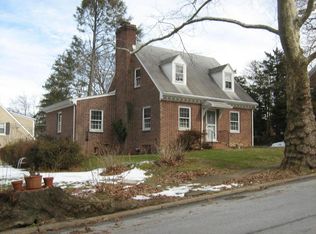 1187 Hamilton Park Dr, Lancaster, PA