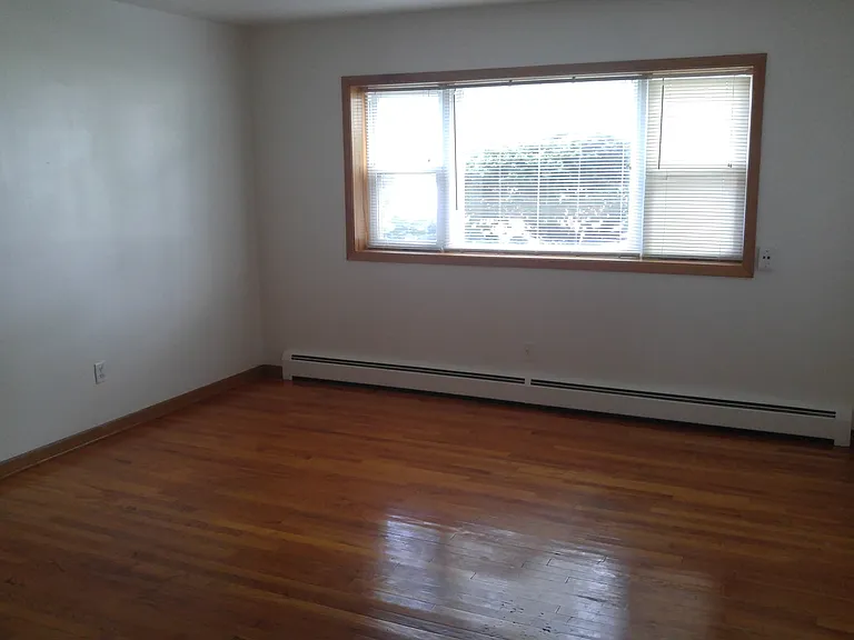 361 W Terra Cotta Ave #3 — Photo 5