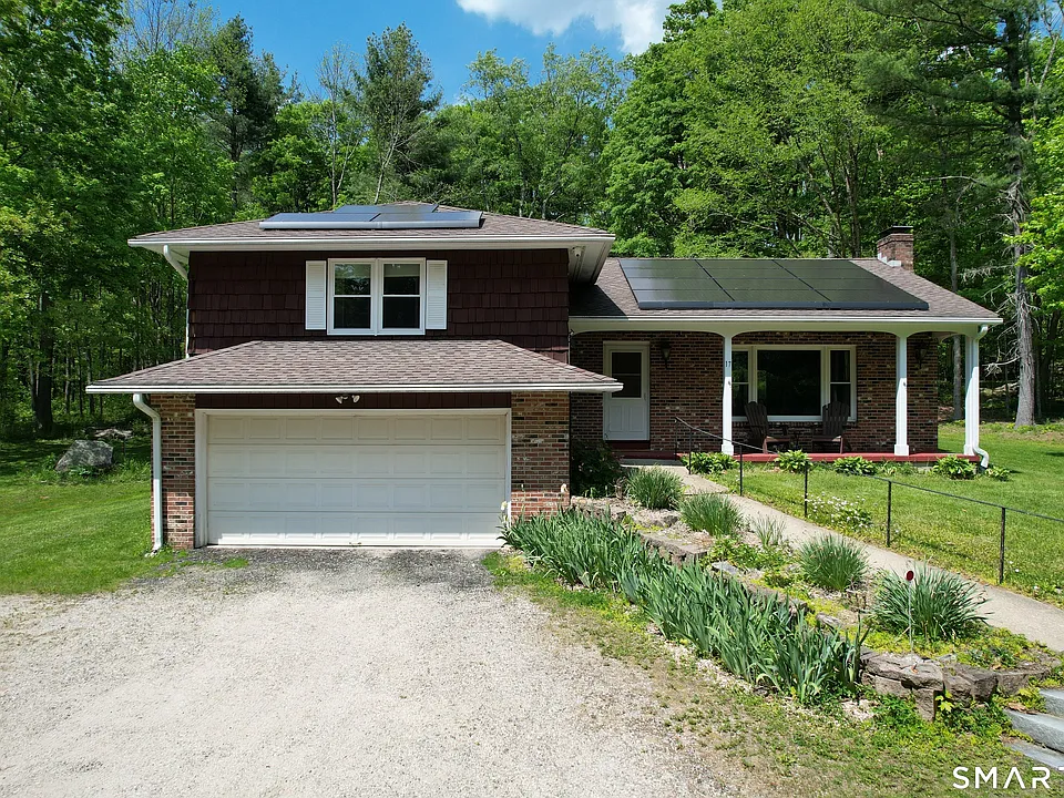 17 Colebrook Rd