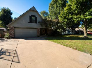 9906 E 117th St, Bixby, OK 74008