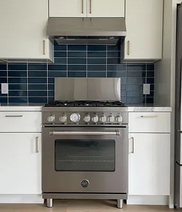 30" Bertazzoni range