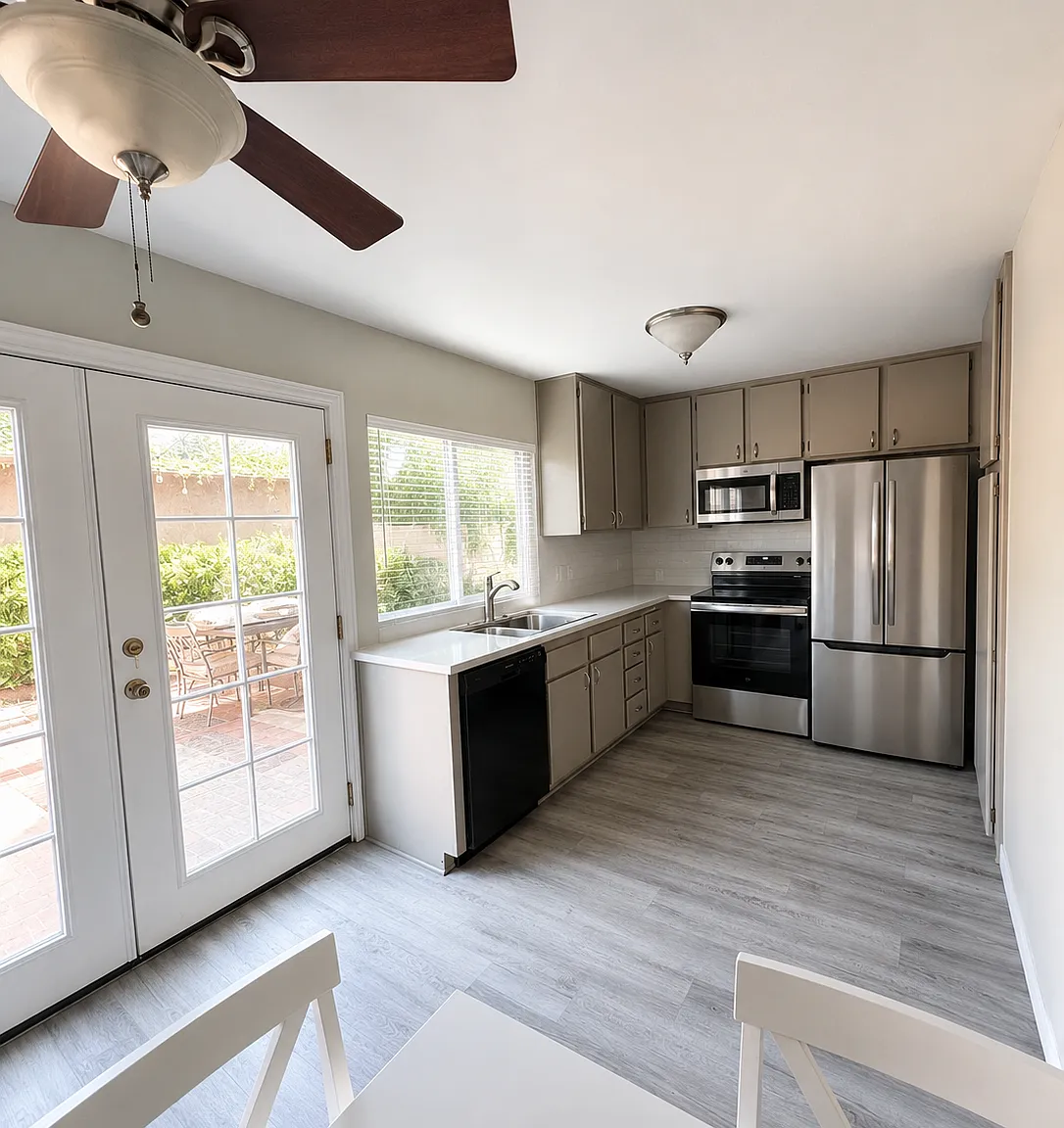 3 bed, 1.5 bath, 1120 sqft, $3,295 — Photo 3