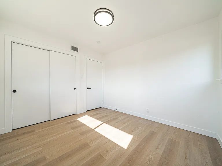 4339 Waikiki Dr — Photo 22