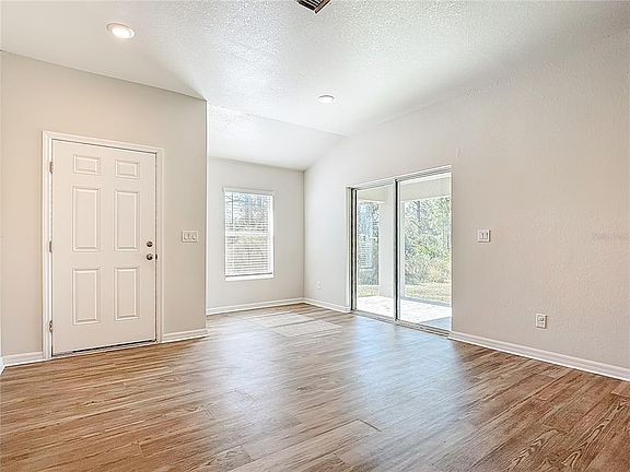5th image of 378 URBANA STREET