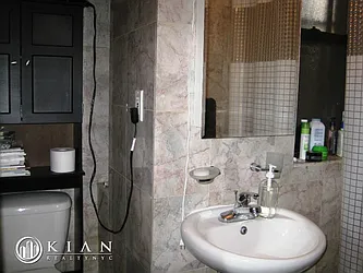 Rented by Kian Realty