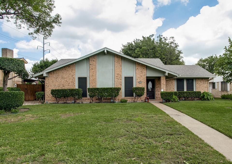 1st image of 2421 Homestead Pl