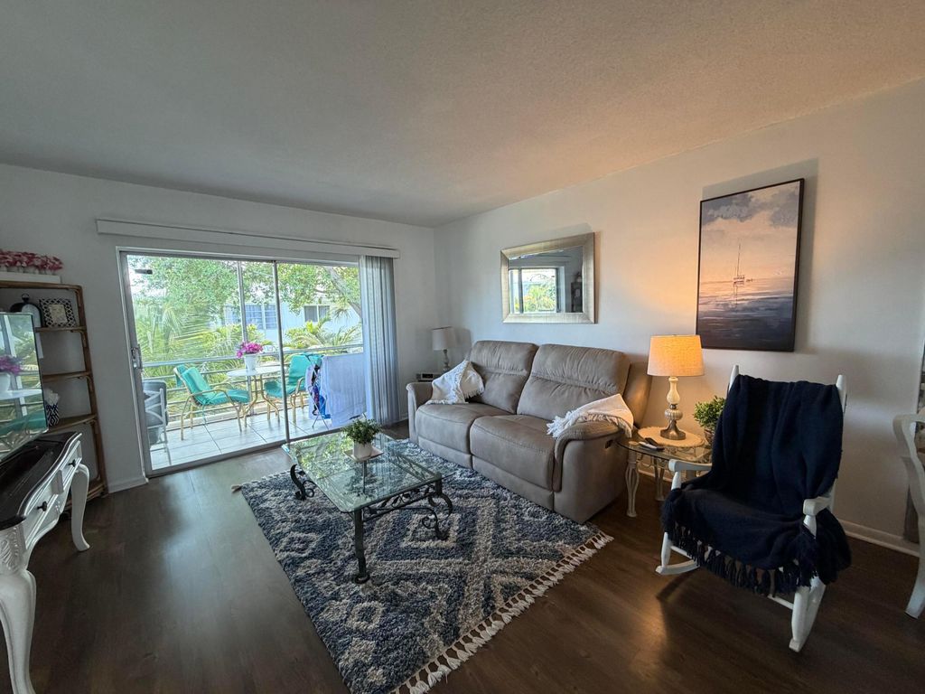2551 W Golf Boulevard #204, photo 9