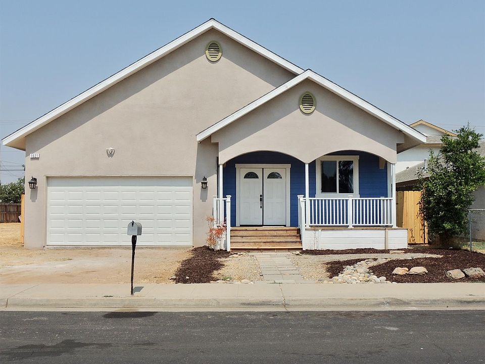 2nd image of 1621 5th St