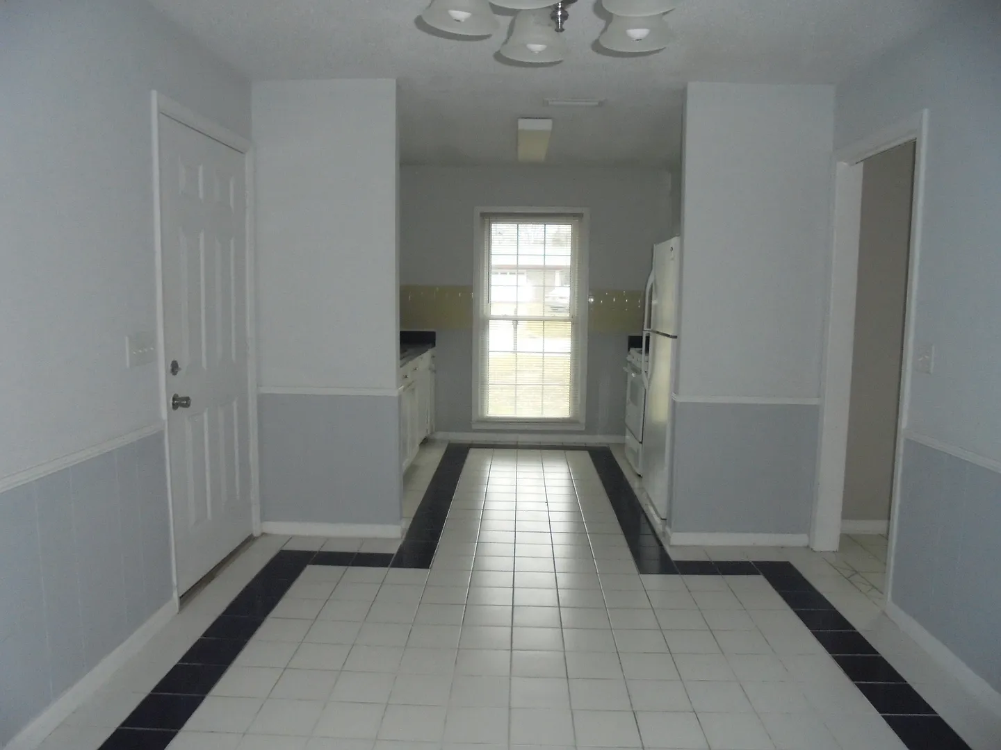 402 Melbourne, Enterprise, AL — Photo 3