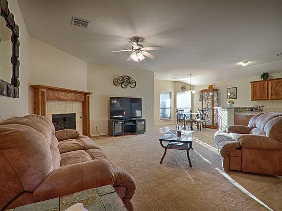 5th image of 6700 NW 125th Ct