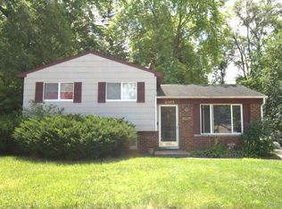 2382 Ponderosa Ct, Ypsilanti, MI 48198