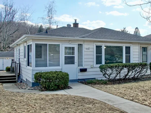 529 Hawthorn St, Red Wing, MN 55066