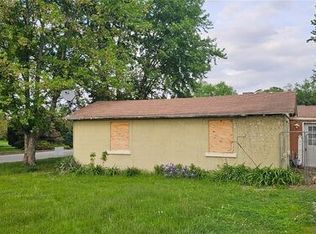 409 W Beaver St, Morocco, IN