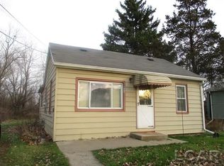 933 Oak St, Adrian, MI 49221