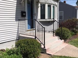 185 Arcade St, Chicopee, MA 01020