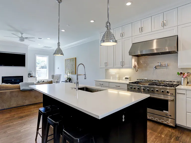1632 Potomac Dr — Photo 12