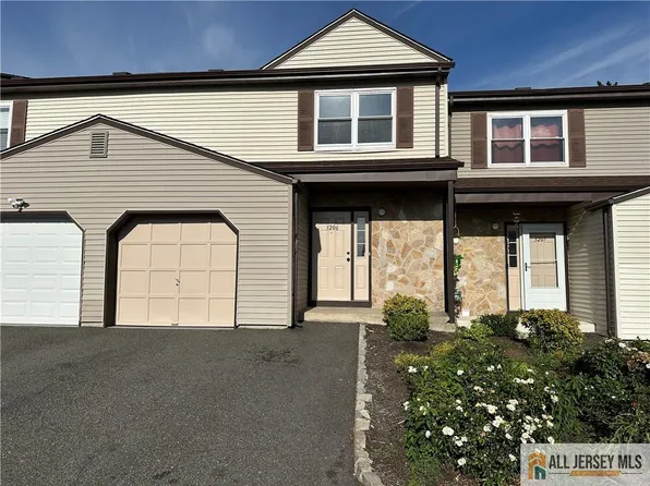 3206 Hana Rd, Edison, NJ 08817