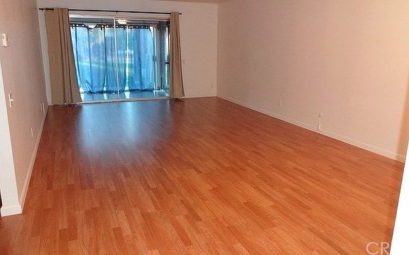 3rd image of 17027 Bernardo Center Dr APT A