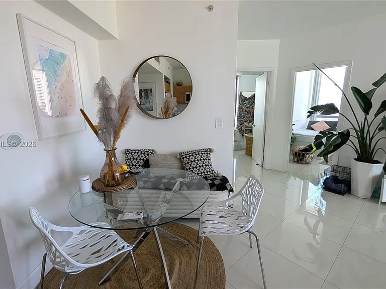 350 S Miami Ave #2813 — Photo 2