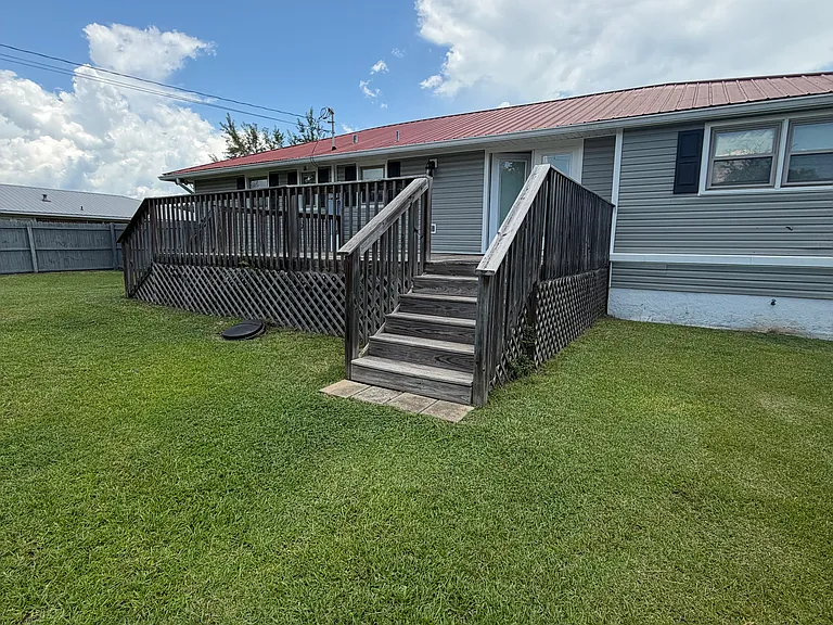 206 Cardinal Ln NW — Photo 9