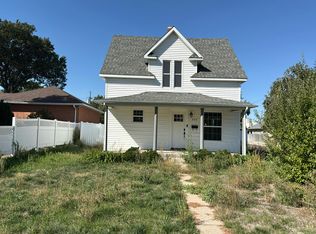 304 S High School Ave, Holyoke, CO 80734