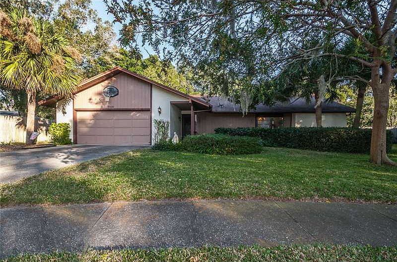 1st image of 7231 Rosetree Pl E