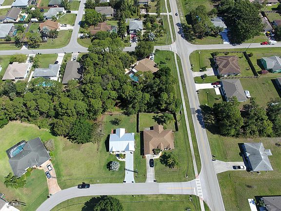 4th image of 3150 SW Savona Boulevard