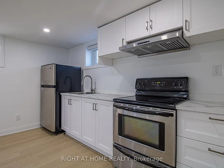 88 Highland Park Blvd #2 — Photo 8