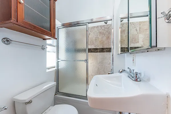 Rented by TZM Realty Properties | media 13