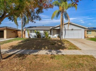 3040 W Hampton Way, Fresno, CA 93722
