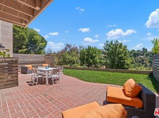 2632 Claray Dr, Los Angeles, CA 90077