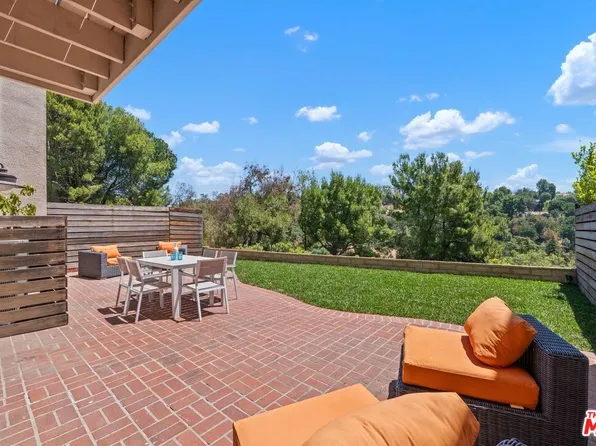 2632 Claray Dr, Los Angeles, CA 90077