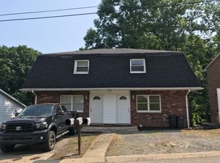 127 Paige Ct APT A, Weirton, WV 26062