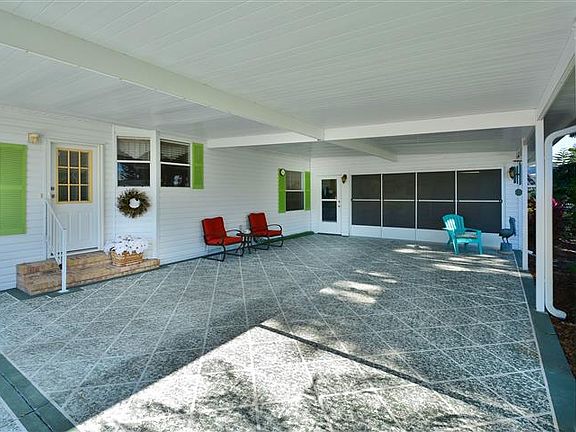 2nd image of 364 Bella Vista #None