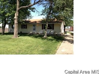 540 N 9th St, Illiopolis, IL, 62539