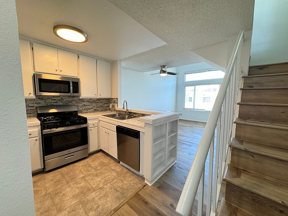 1st image of 5050.5 Klump Ave #304