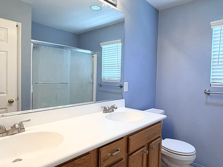 1884 Pinnacle Way — Photo 32