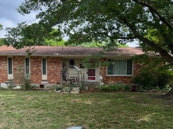 8570 Sweetwood Dr, Dallas, TX 75228