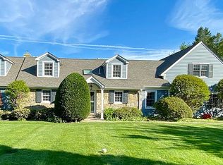 624 Cedar Ln, Villanova, PA 19085